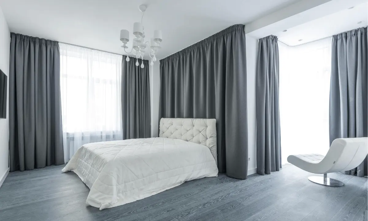 curtain-cleaning-kingston-upon-thames.webp