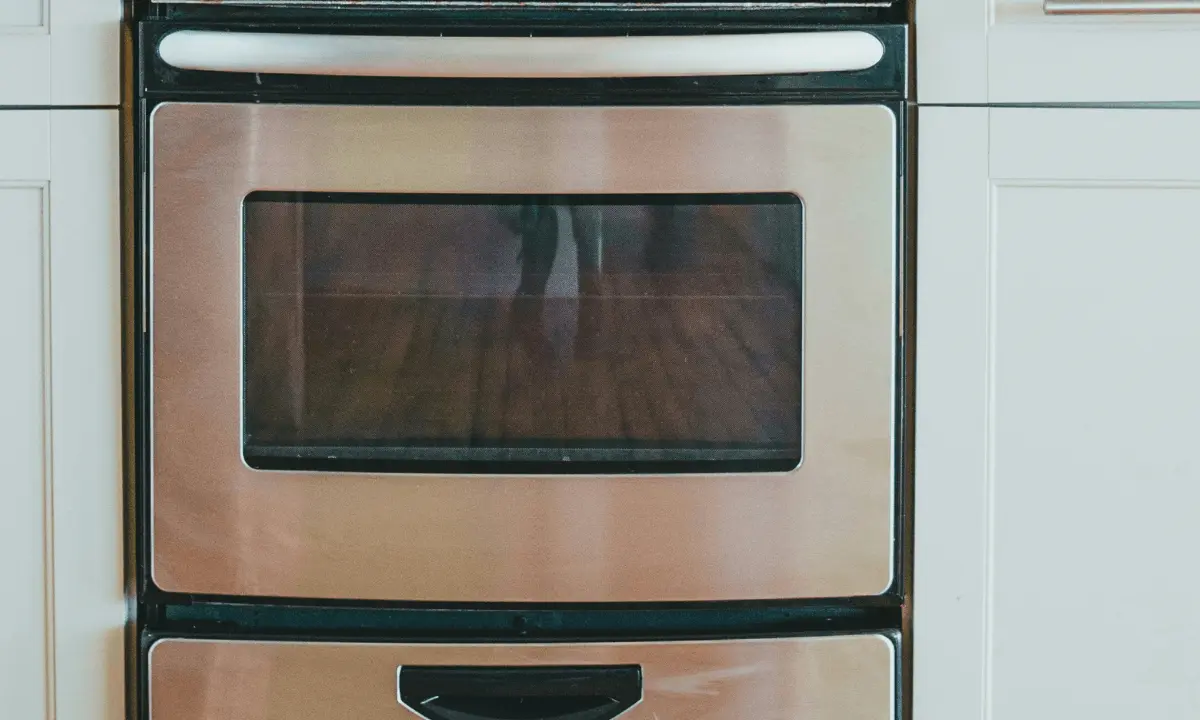 oven-cleaning-example.webp